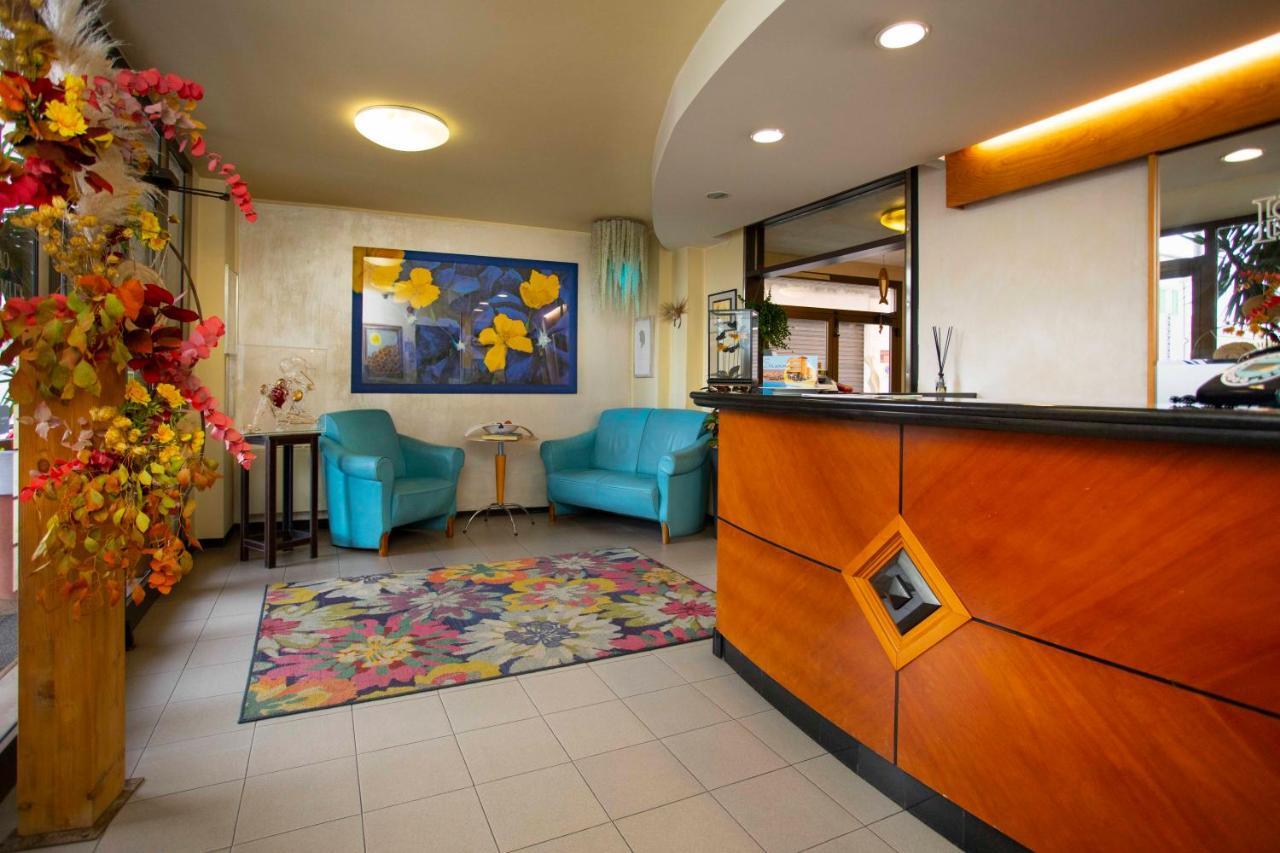 Hotel Solarium Civitanova Marche